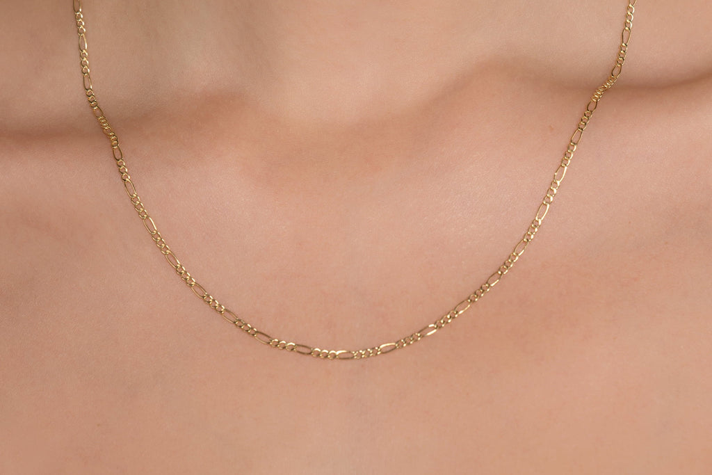 Pori Jewelers 14K Solid Gold 2.5MM Figaro Chain Necklace